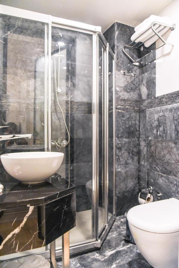 Luxir Hotel Istanbul Exterior foto
